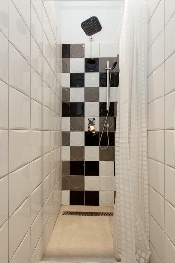 Deluxe Twin Studio In Kazinczy Street * Budapeste